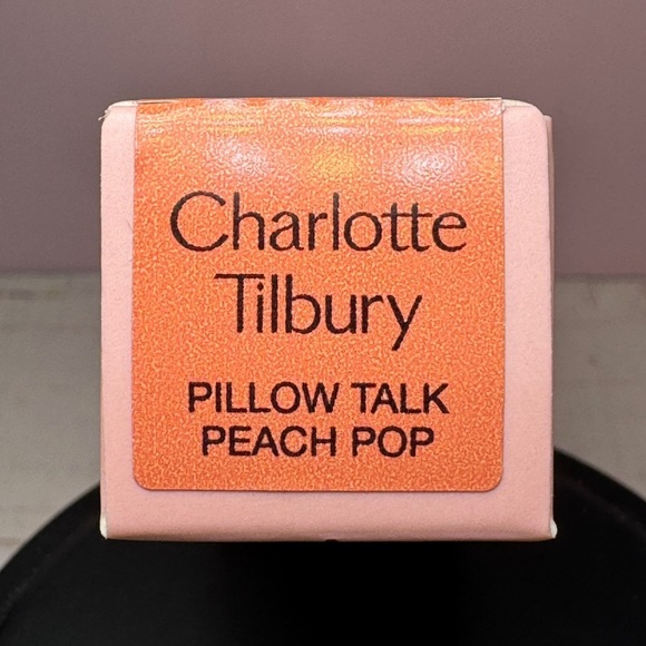 Charlotte Tilbury MATTE BEAUTY BLUSH WAND PILLOW TALK (PEACH POP) 12ml/0.4 fl oz - Picture 2 of 3